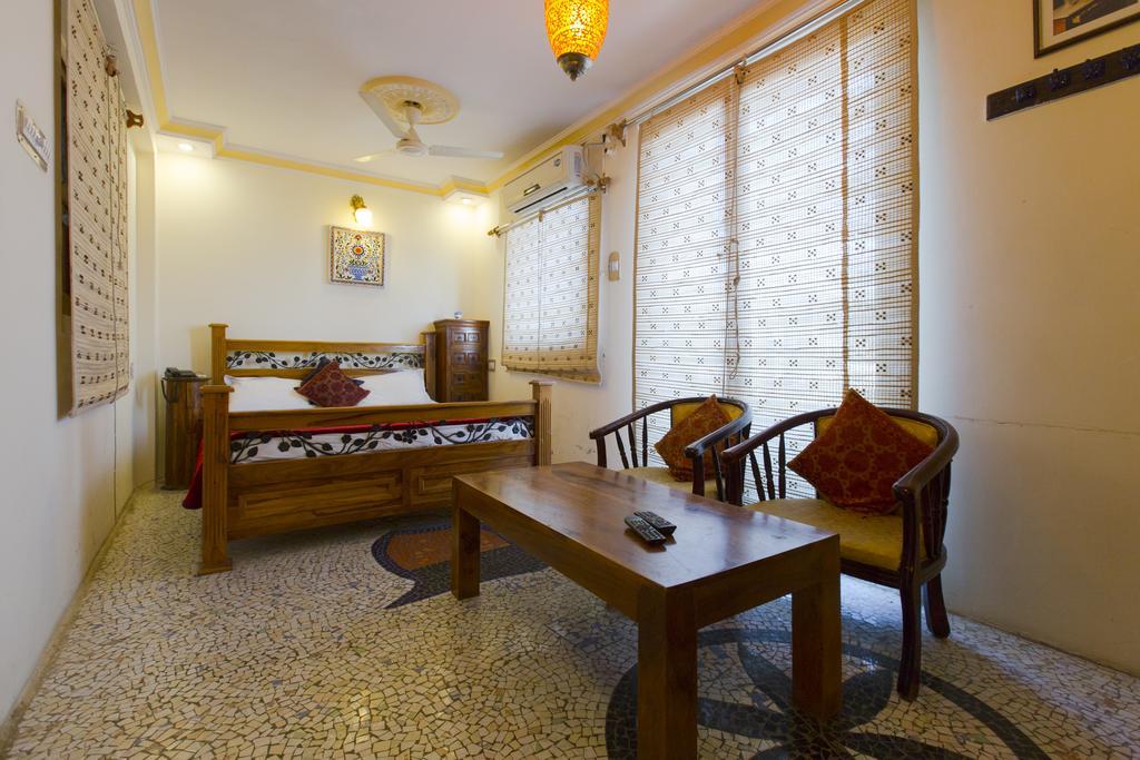 Yogis Guest House جودبور المظهر الخارجي الصورة